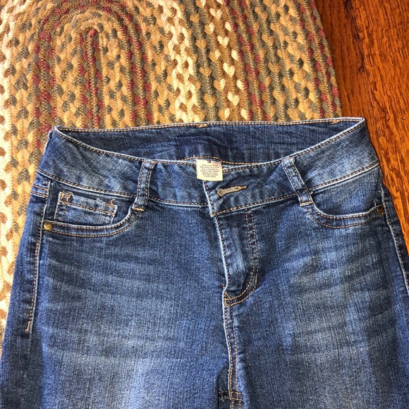 Jeans - Picture 3 of 4